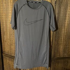 Nike Gray Short-Sleeve Dri-FIT Swoosh Tee Size XXL